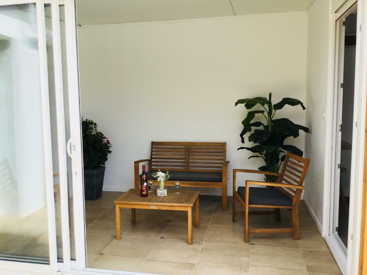 Gite Blanco Y Madera Narbona Esterno foto